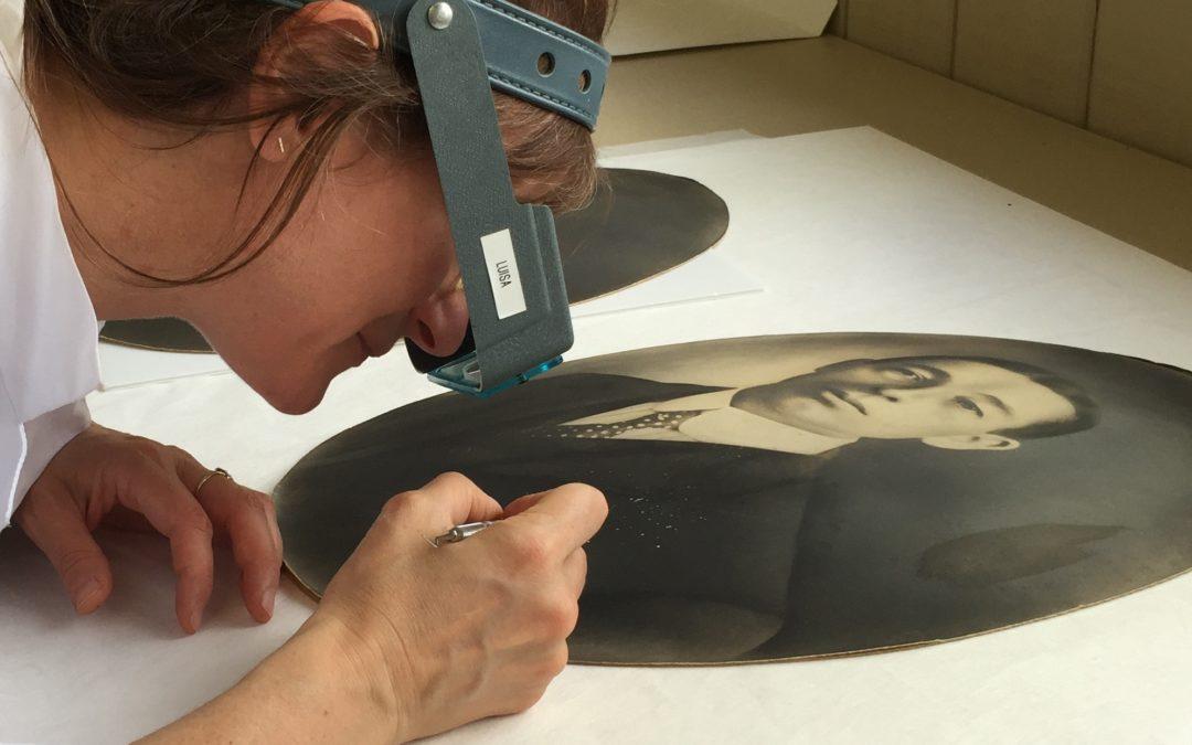 Photographs Conservation